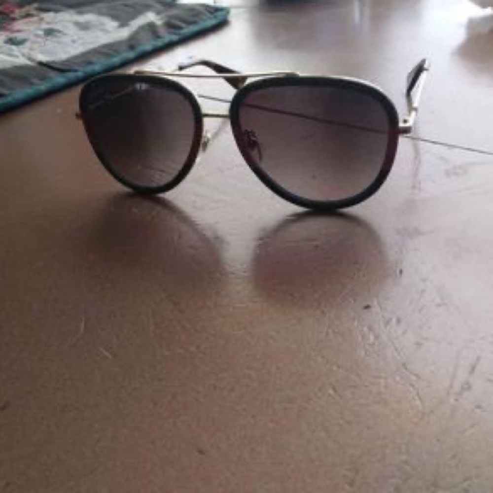 Gucci sunglasses mint